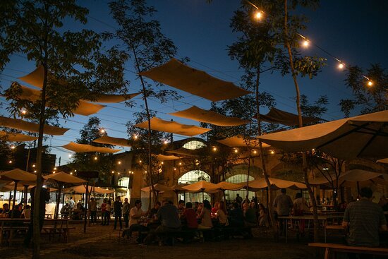Patio al aire libre Paraguas, jardines exteriores, grandes sombrillas -  China Pation Paraguas, sombrillas